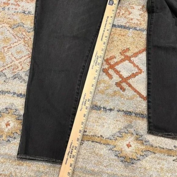 Universal Thread Black Wash Gray Highrise Stretch Denim Raw Hem SZ 14/32 - Picture 6 of 7